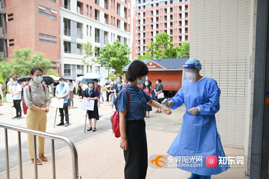 8月15日、16日，学校分别在穗莞两校区开展秋季学期开学疫情防控应急演练.jpg