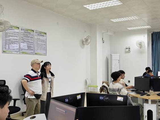 0991f3749d633abfda46b26bef7179f