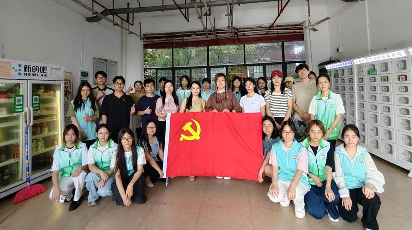 艺术设计与传媒学院扎实开展爱国卫生运动清洁整治行动